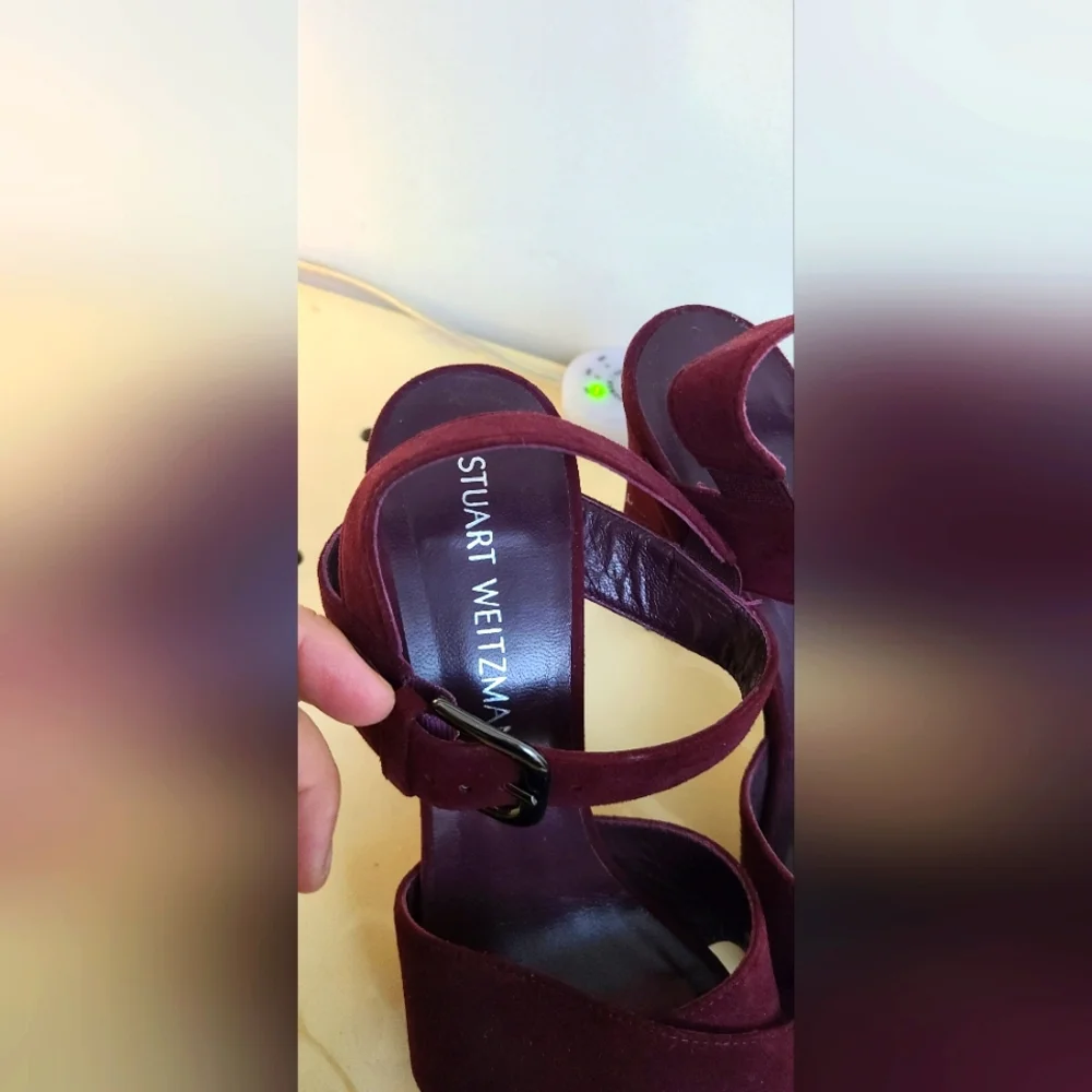Stuart Weitzman Burgundy Highheel size 6.5 - Picture 5 of 7